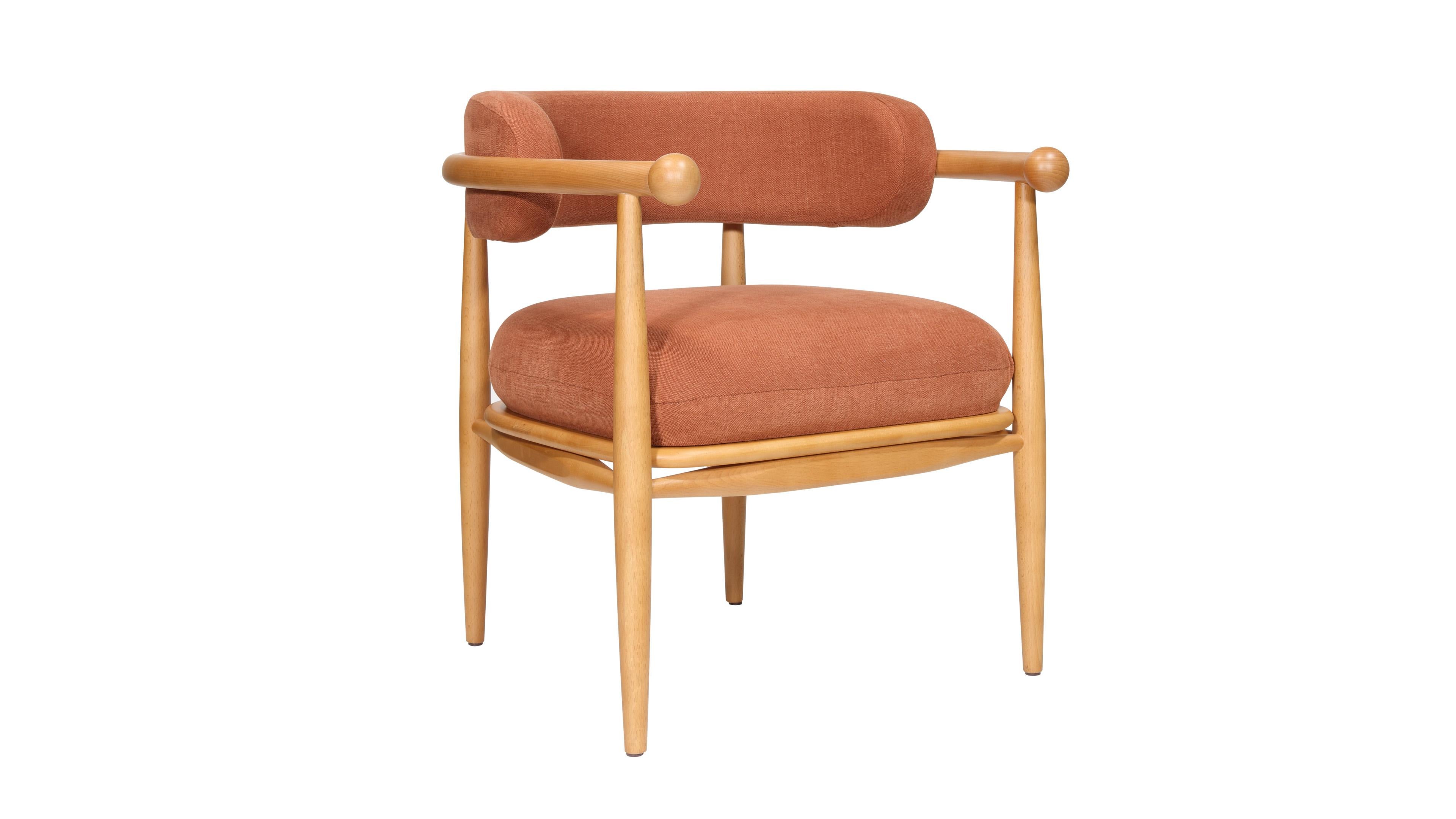 Sillón SS1: Respaldo curvo y confort intemporal en madera en venta 5