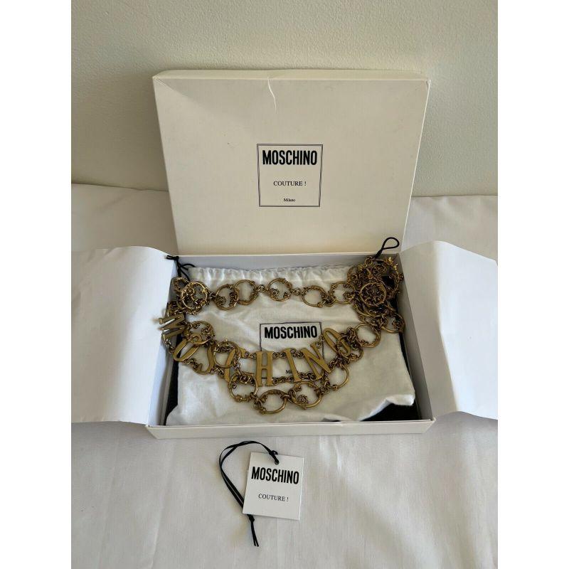 SS19 Moschino Couture Jeremy Scott Logo W/'shrubs on Metal Gate' Gold Dress Belt For Sale 7