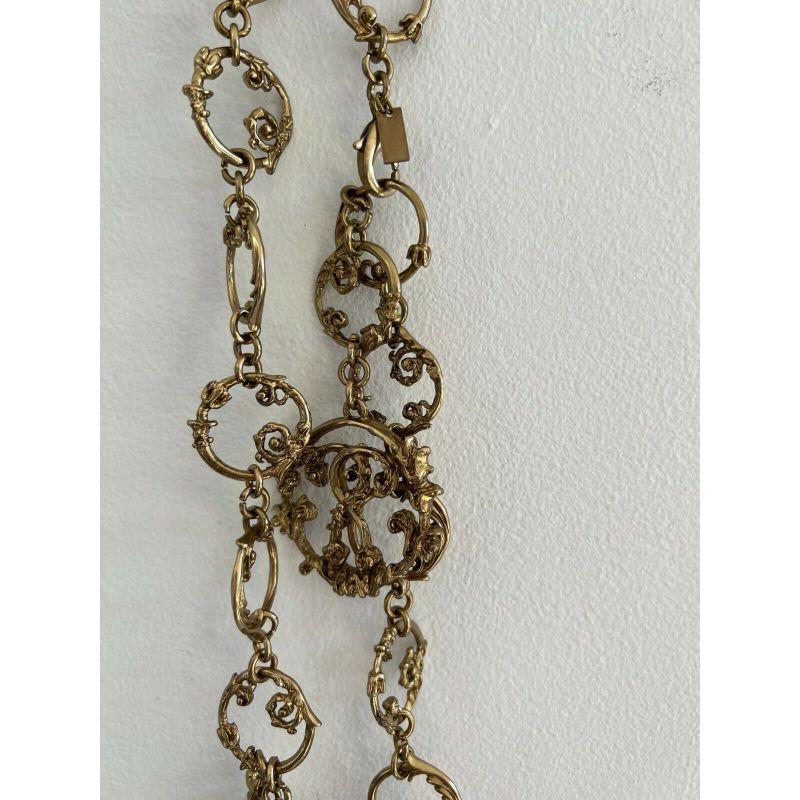 SS19 Moschino Couture Jeremy Scott Logo W/ 'shrubs on Metal Gate' Gold Dress Belt en vente 4