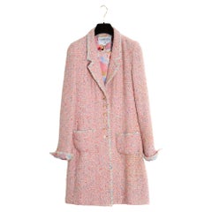 Chanel SS1997 - Ensemble manteau et robe en tweed de soie rose US10