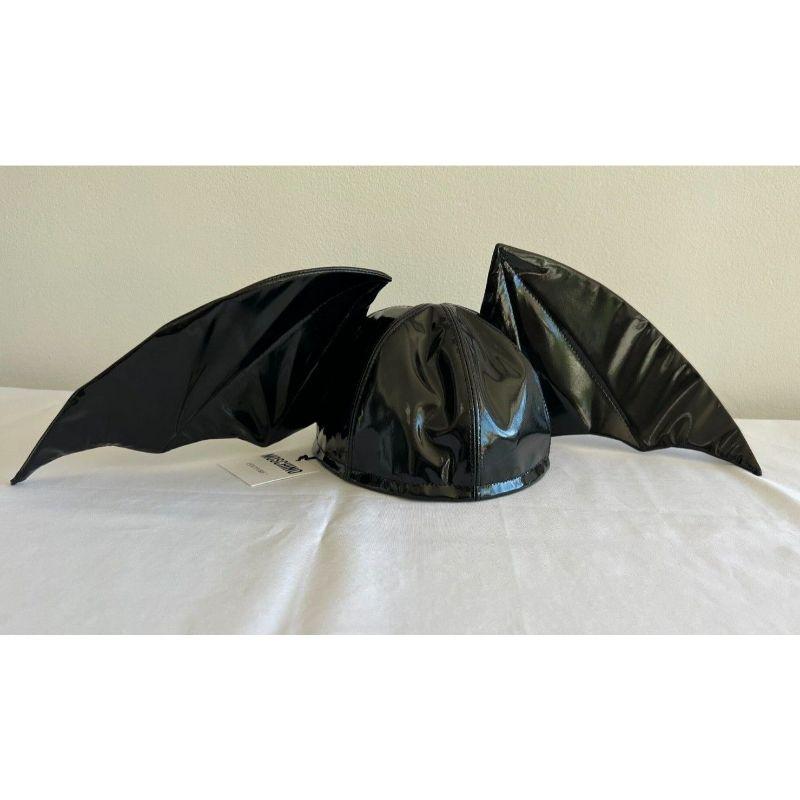 SS20 Moschino Couture Jeremy Scott Black Bat Wings Hat Trick Or Chic Halloween

Additional Information:
Material: 66% PL, 34% PU
Color: Black
Pattern: Horns
Style: Hat w/wings
Condition: Brand new with tags attached