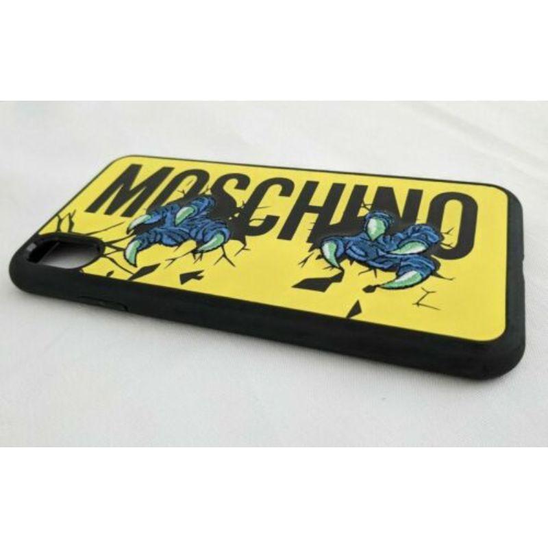 Noir Moschino Couture - Étui d'Halloween SS20 J. Scott Monster Blue Paws 4 Iphone XS Max en vente