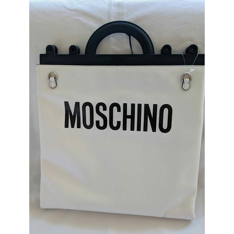 SS20 Moschino Couture Jeremy Scott Ghost Pumpkin Face White Leather Shopper Toc In New Condition For Sale In Palm Springs, CA