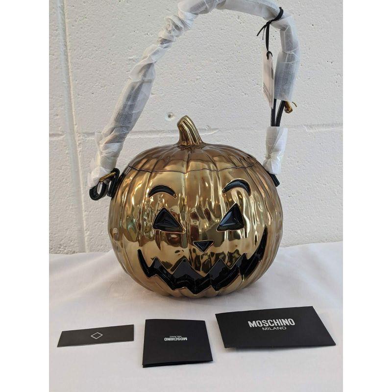 SS20 Moschino Couture Jeremy Scott Gold Pumpkin Laminated Bag Halloween Trick en vente 1