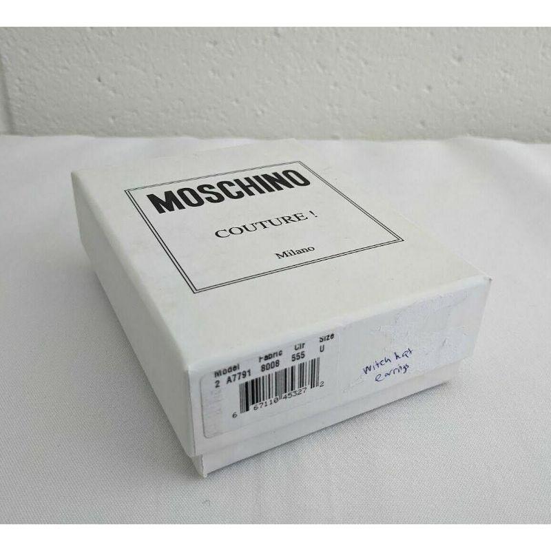 SS20 Moschino Couture Jeremy Scott Witch Hut Matter Schwarzer Clip auf Ohrringe Trick im Angebot 5
