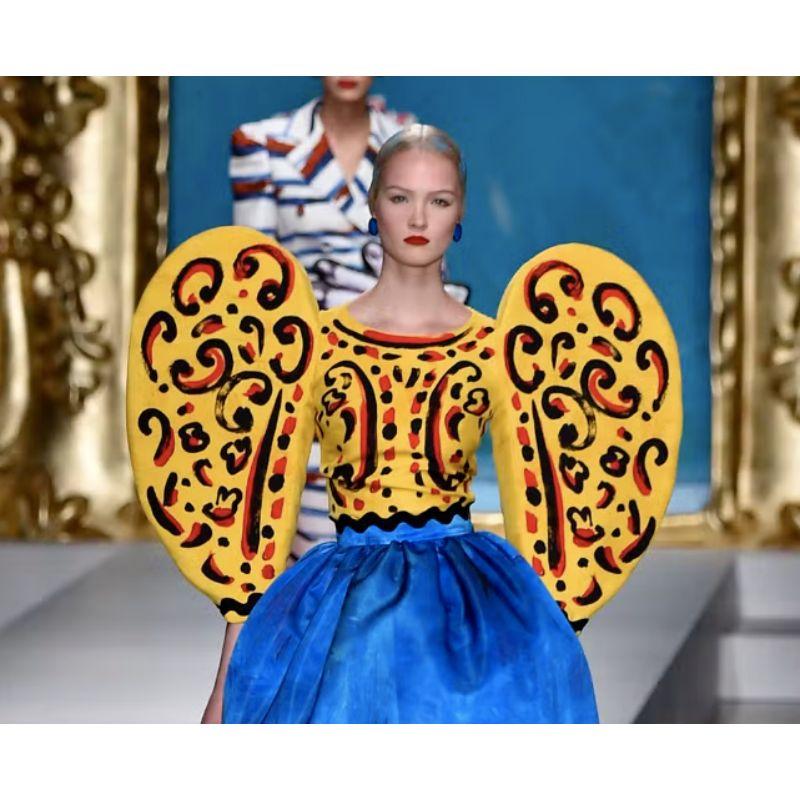 SS20 Moschino Couture Picasso Oversized Yellow Clip-on Earrings by Jeremy Scott For Sale 5
