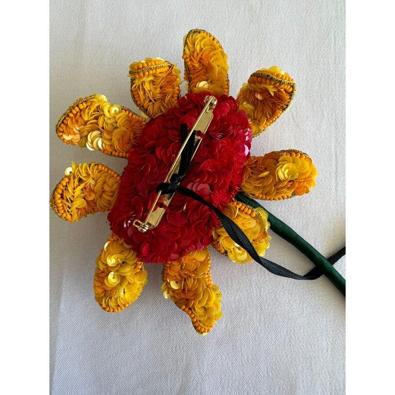 SS20 Moschino Couture Picasso Yellow Red Flower Brooch by Jeremy Scott In New Condition In Palm Springs, CA