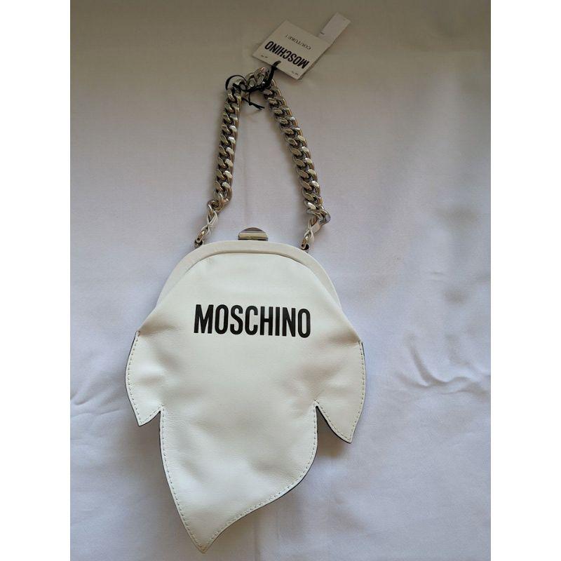 SS20 Moschino Couture Jeremy Scott WHITE LEATHER GHOST FEMALE FACE CLUTCH BAG

Additional Information:
Material: Leather, 100% VL
Color: White
Pattern: Ghost
Style: Clutch
Dimensions: W: 10.2, H: 7.4