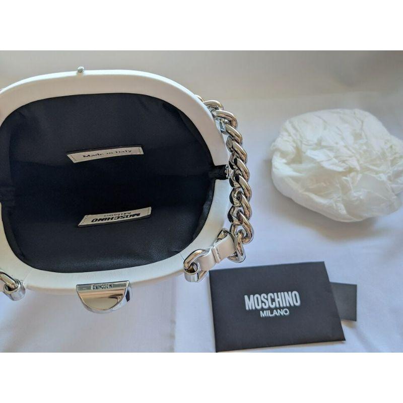 SS20 Moschino Couture White Leather Ghost Female Face Clutch Bag by Jeremy Scott For Sale 3