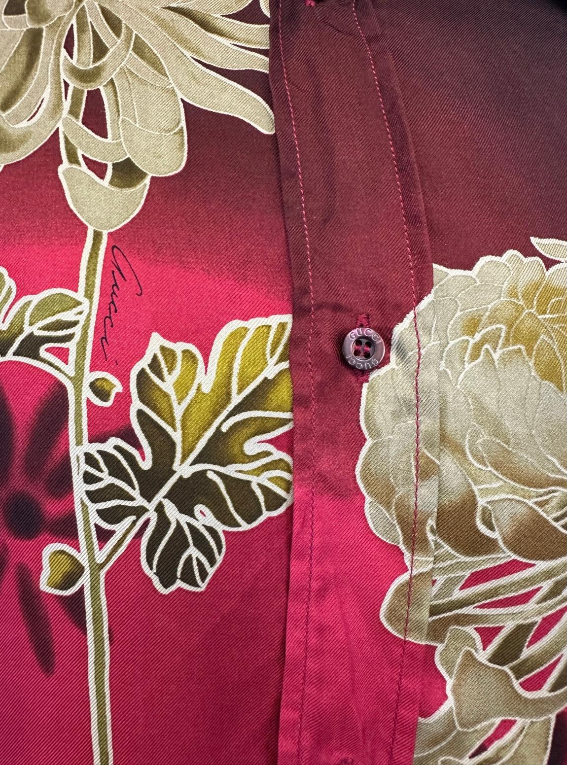 Camicia in seta Chrysanthemum SS2001 Gucci by Tom Ford in vendita 3