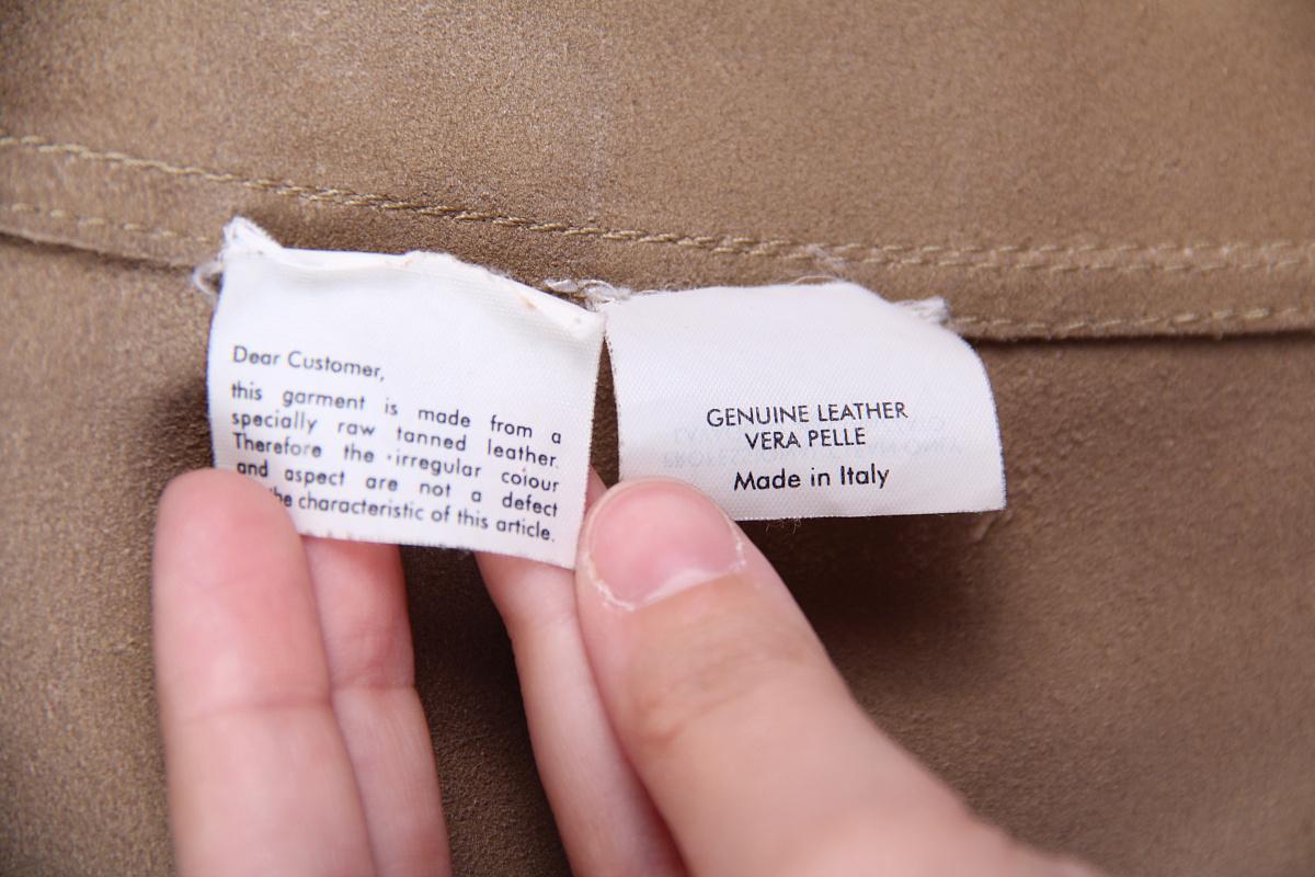 SS2002 Tom Ford for Yves Saint Laurent Safari Suede Jacket In Good Condition For Sale In Алматинский Почтамт, KZ