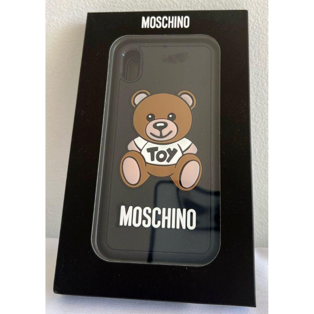 SS21 Moschino Couture Black iPhone XS Max Case with Teddy Bear Toy In New Condition For Sale In Matthews, NC