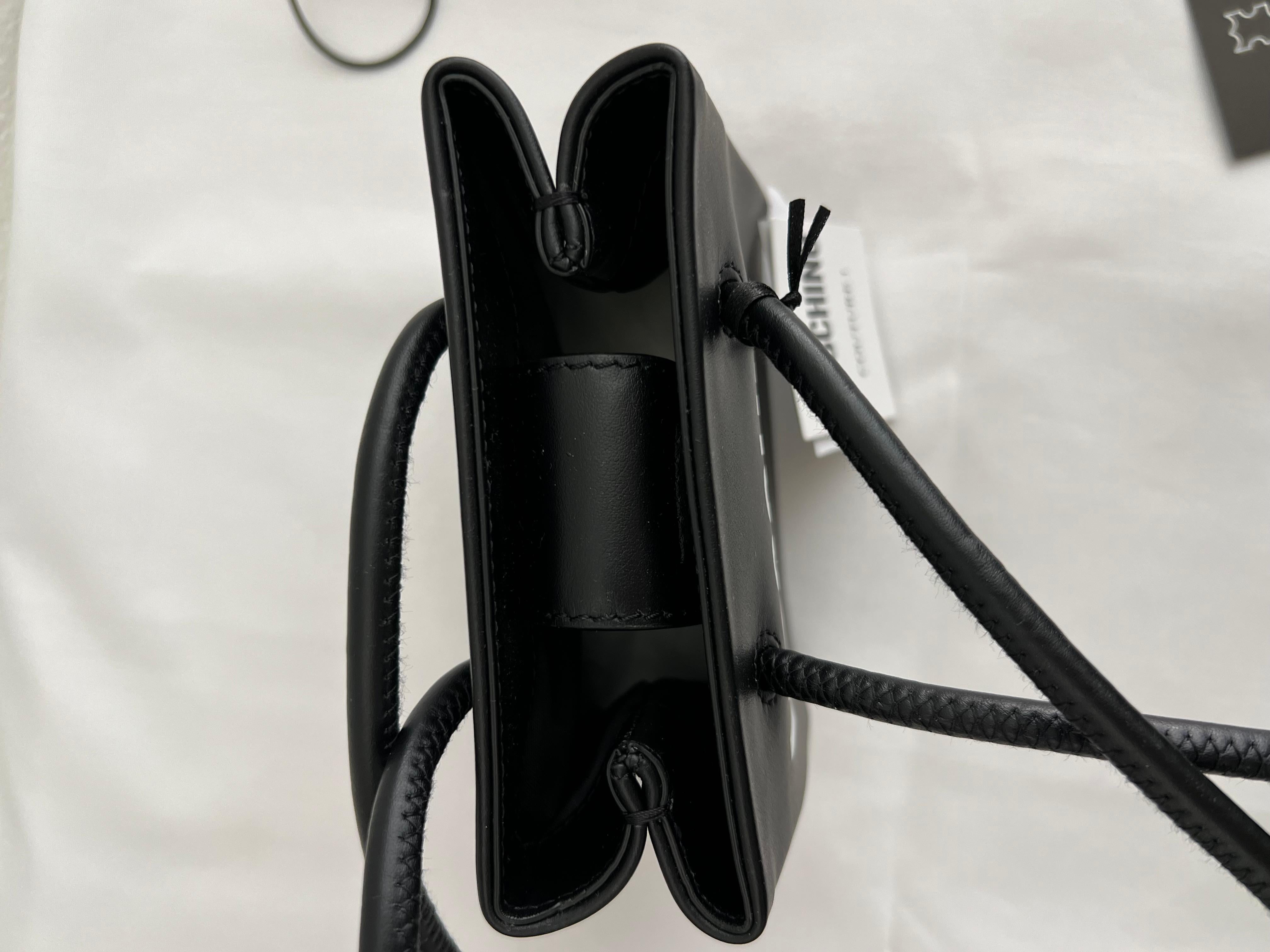 SS21 Moschino Couture Jeremy Scott Black Leather Mini Shopper Shoulder Bag Logo For Sale 5