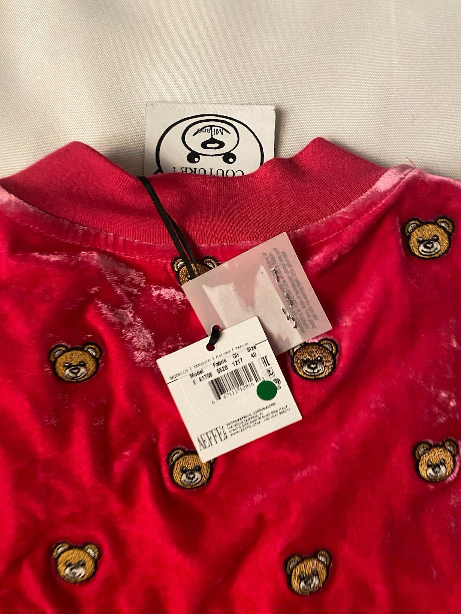 SS21 MOSCHINO Couture Jeremy Scott Velvet All Over Teddy Bears Pink Sweater Rare For Sale 11
