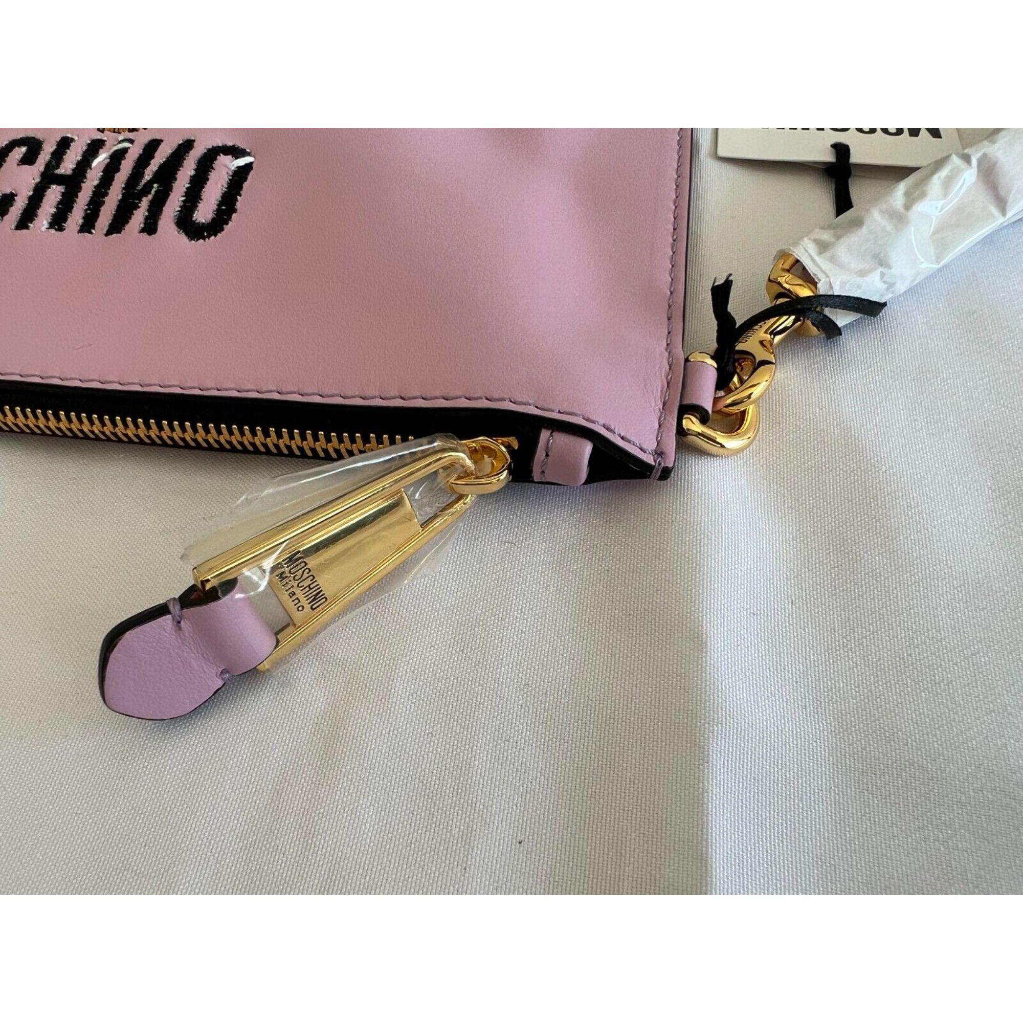 Women's SS21 Moschino Couture Pink Clutch with Embroidered Teddy Bear by Jeremy Scott For Sale
