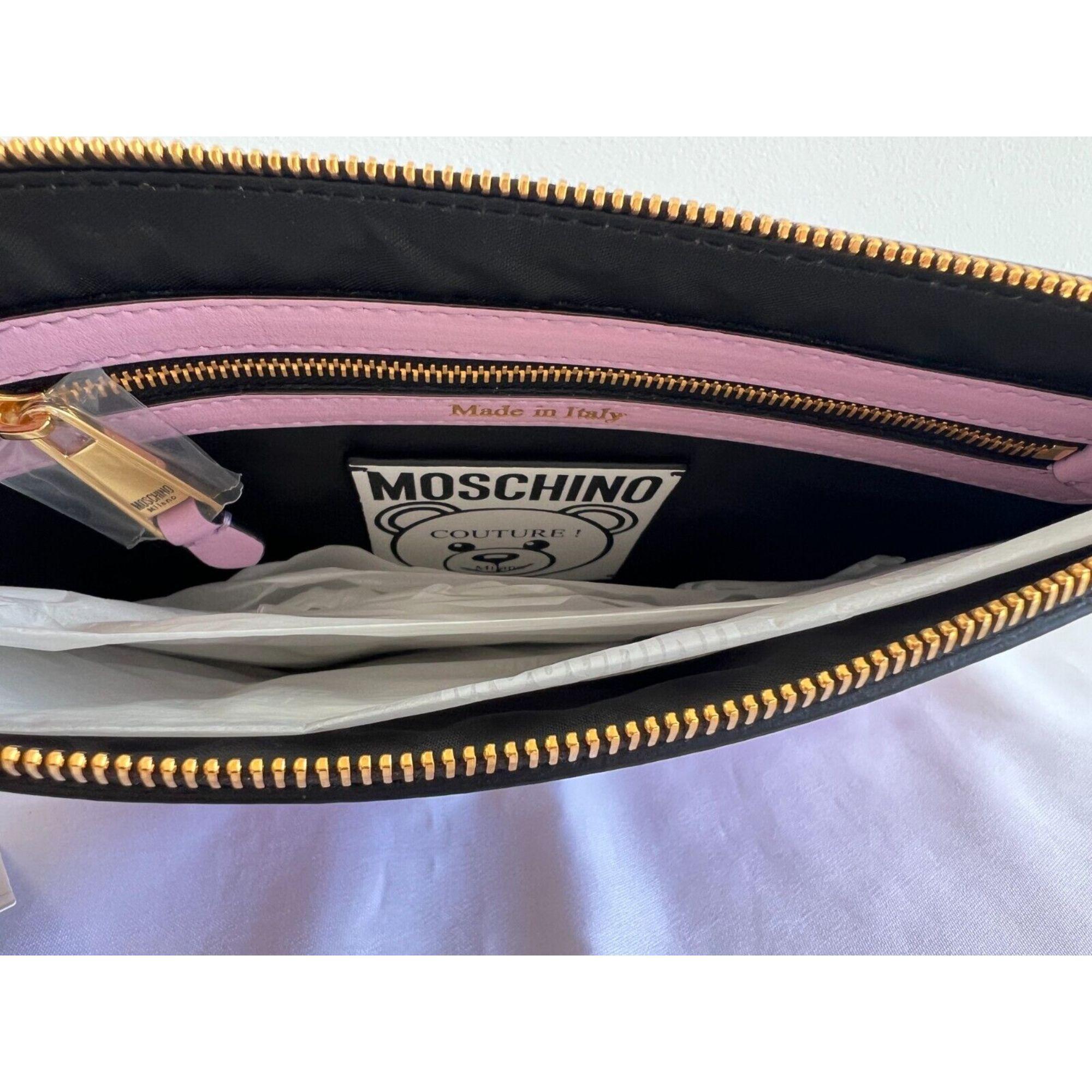 SS21 Moschino Couture Pink Clutch with Embroidered Teddy Bear by Jeremy Scott For Sale 1