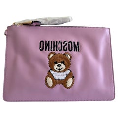 SS21 Moschino Couture Pink Clutch with Embroidered Teddy Bear by Jeremy Scott