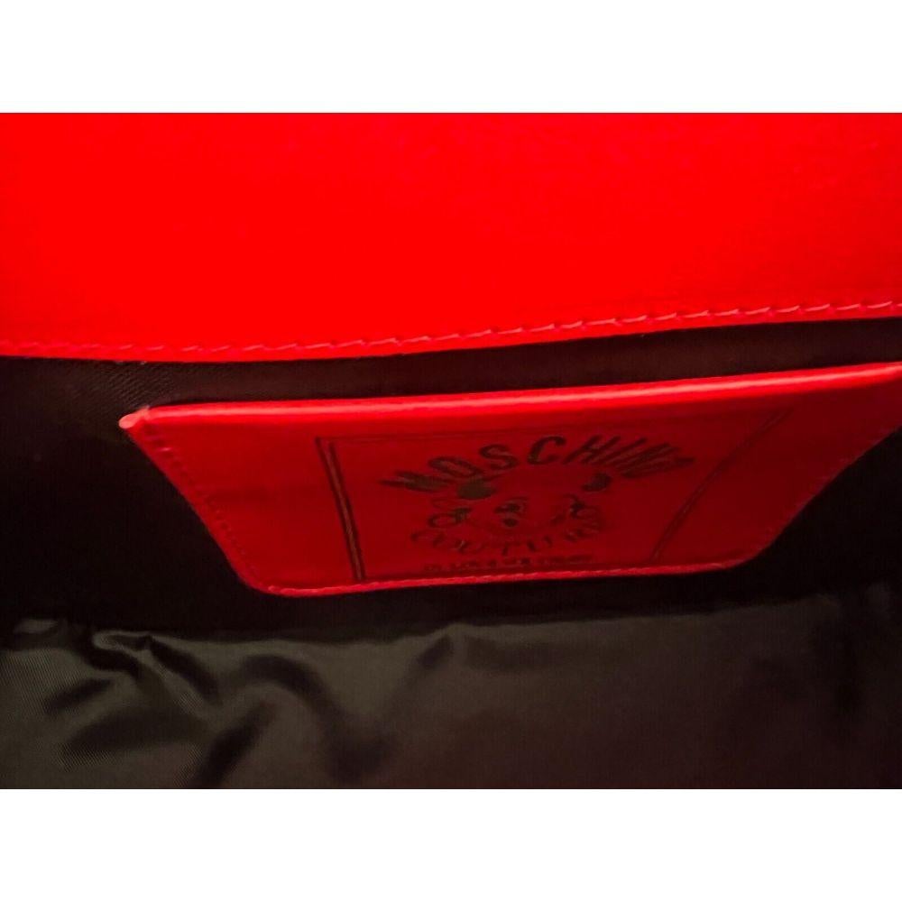 SS21 Moschino Couture Sac à bandoulière en corne rouge par Jeremy Scott en vente 7