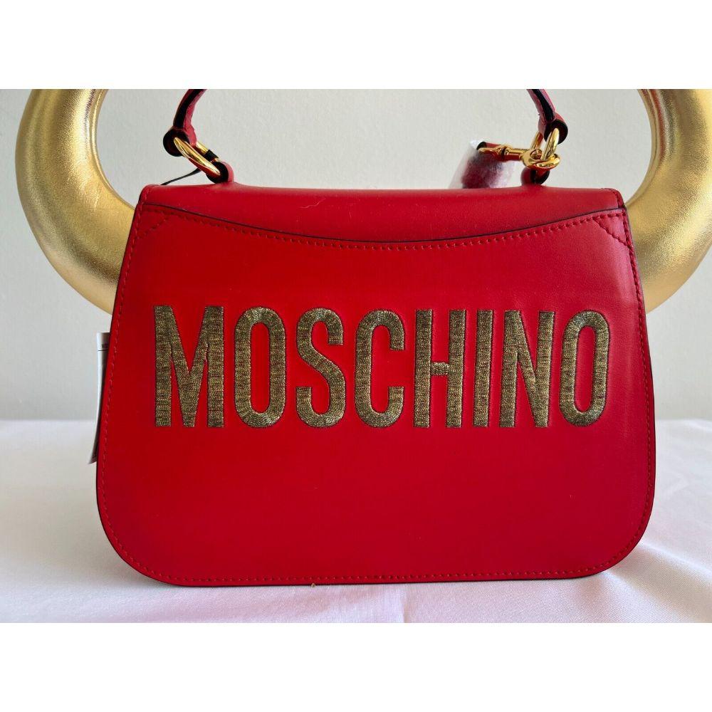 SS21 Moschino Couture Red Bullchic Horn-Detail Shoulder Bag by Jeremy Scott For Sale 2