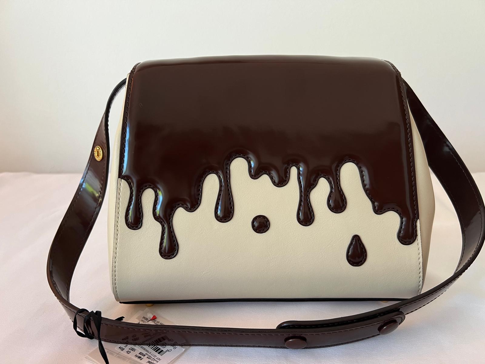 MOSCHINO Couture Jeremy Scott sac à main trapèze chocolat déroulant rare SS22 en vente 3