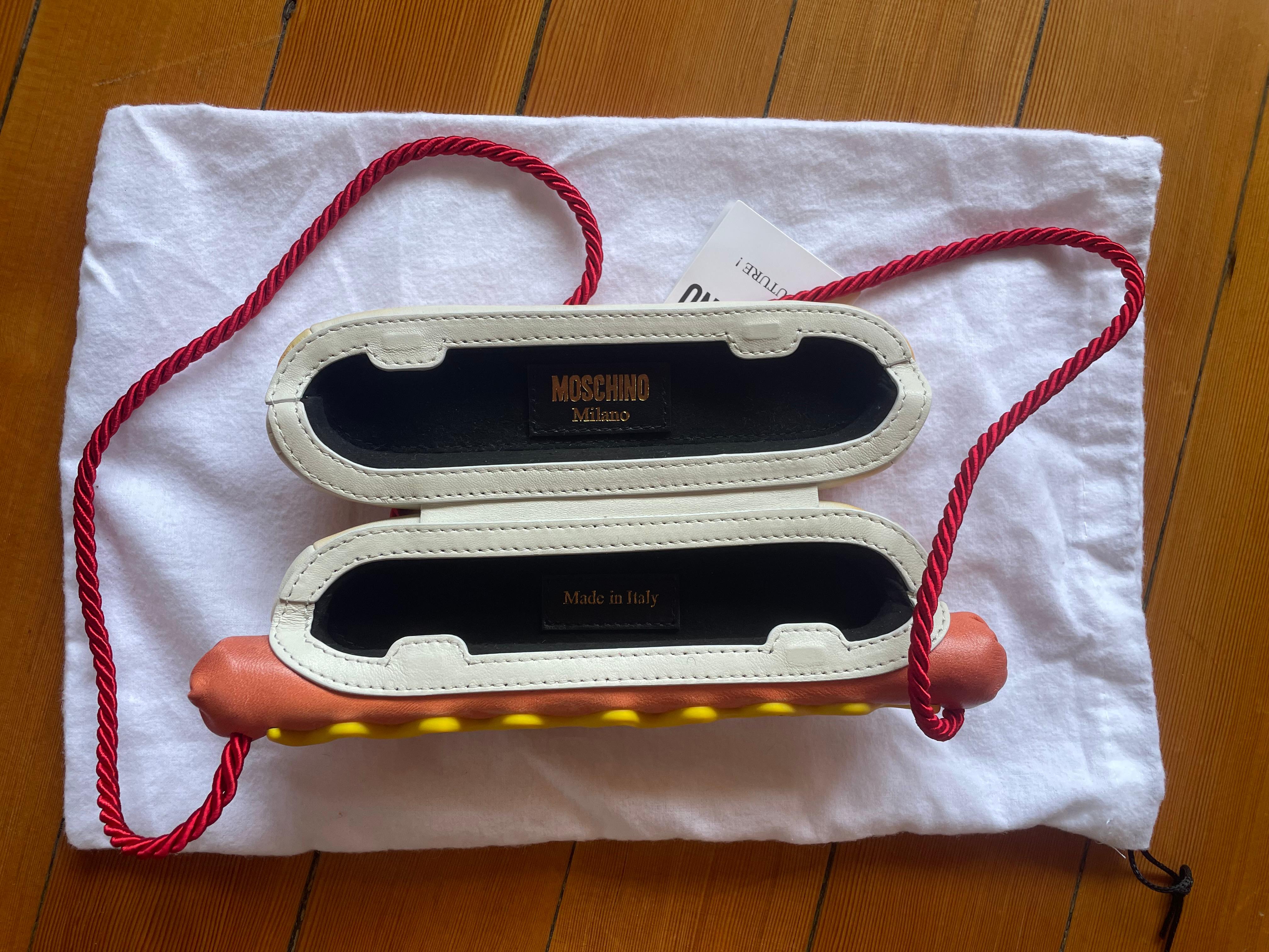 SS22 Moschino Couture Jeremy Scott Hotdog Diner Kollektion Brown Umhängetasche 5