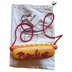 SS22 Moschino Couture Jeremy Scott Hotdog Diner Collection Bolso marrón