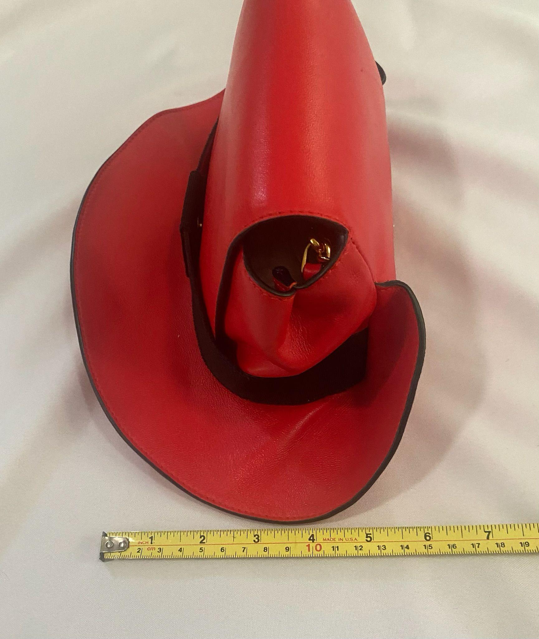 SS22 MOSCHINO Couture Jeremy Scott Red Hat Shaped Shoulder Wristlet Bag For Sale 8