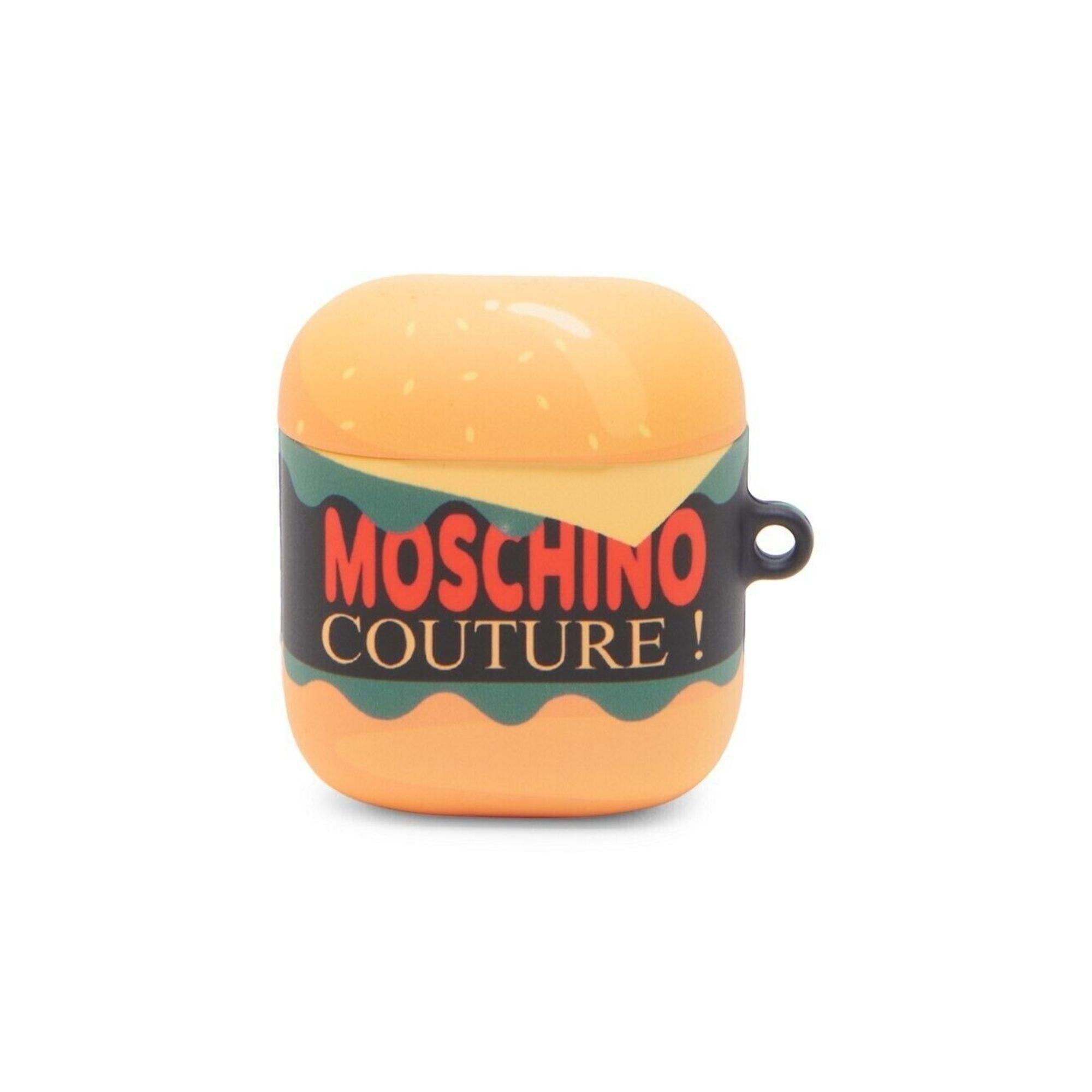 SS22 Moschino Couture Jeremy Scott Logo Burger Diner Print Airpods Case

Additional Information:
Material: 100% Polycarbonate
Color: Multi-color
Size: One Size
Pattern: Burger
Condition: Brand new in the box