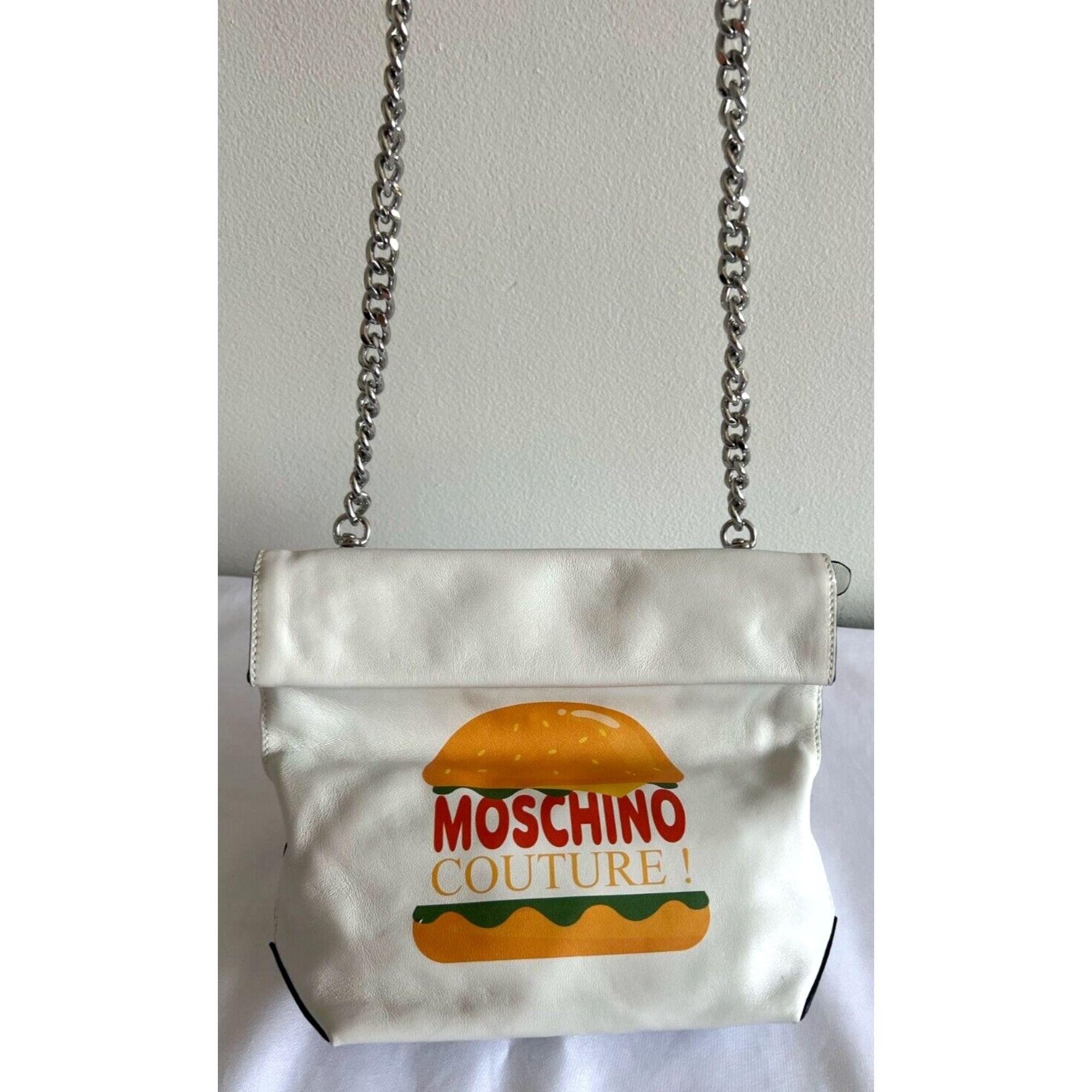 SS22 Moschino Couture The Diner White Leather Lunch Bag Hamburger In New Condition For Sale In Matthews, NC