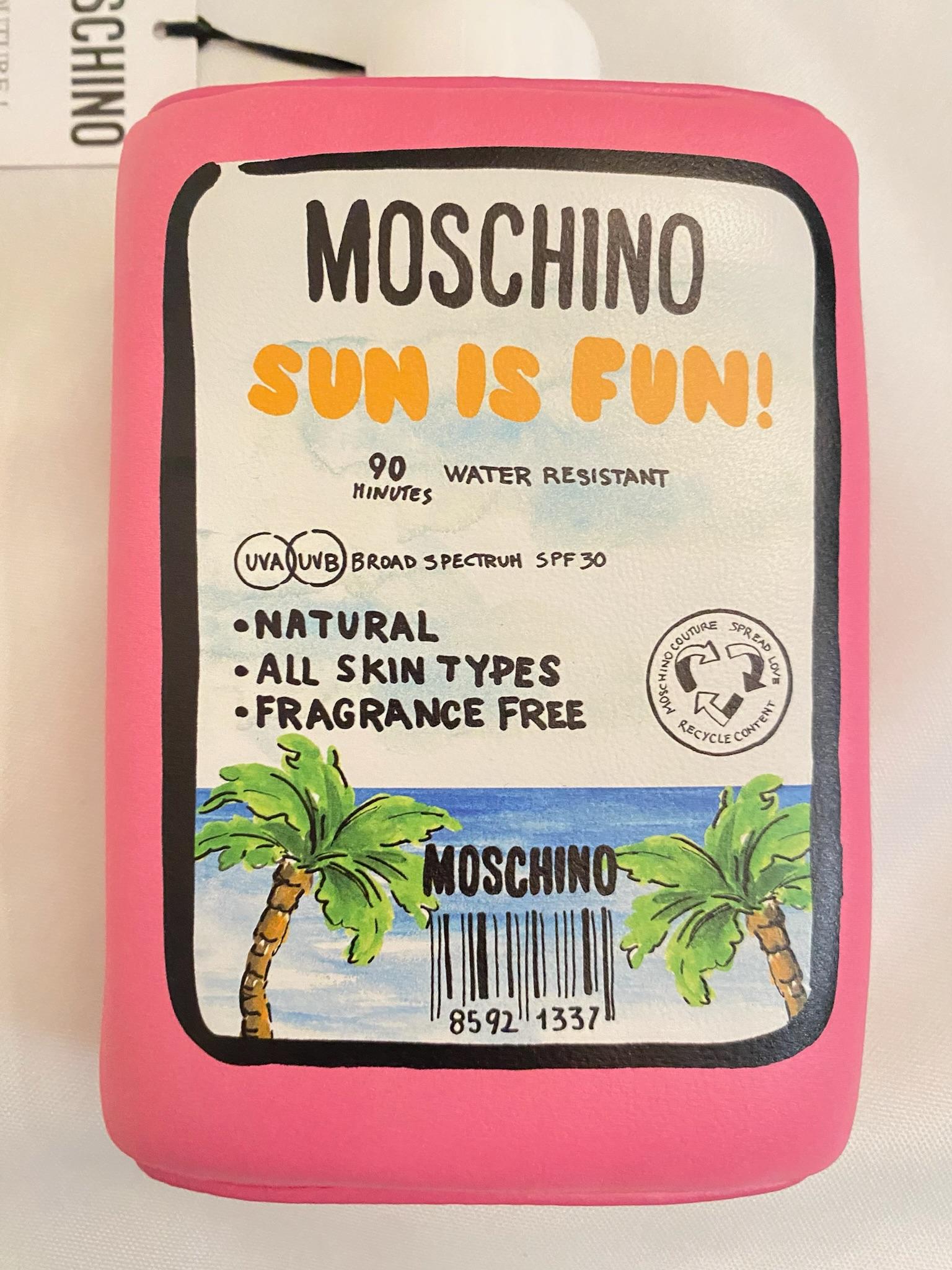 SS22 MOSCHINO Tropical Tan Clutch Pink Padded Nappa Leather Sunscreen 30SPF For Sale 5