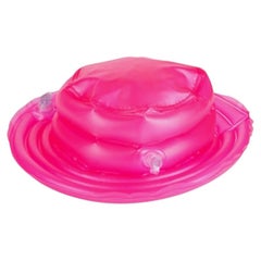 SS23 MOSCHINO Couture Gorra de béisbol hinchable Jeremy Scott Gorra de PVC redonda fucsia