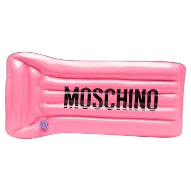 SS23 MOSCHINO Couture Jeremy Scott Inflatable Mattress PatentLeather Pink Clutch