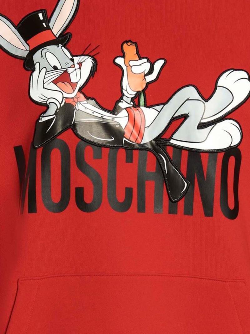 MOSCHINO Couture Jeremy Scott, bonnet de l'année chinoise des insectes rouges, SS23 Neuf - En vente à Los Angeles, CA