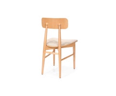 SS3 Dining Chair: Elegant Simplicity with Sculptural Lines