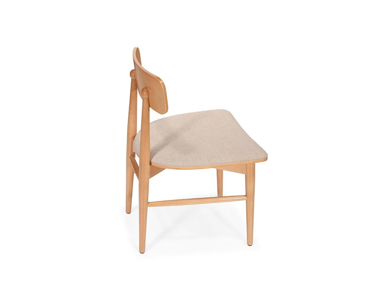 Sedia da pranzo SS3: Eleganza e semplicità con linee scultoree In condizioni Nuovo in vendita a Baguim Do Monte, PT