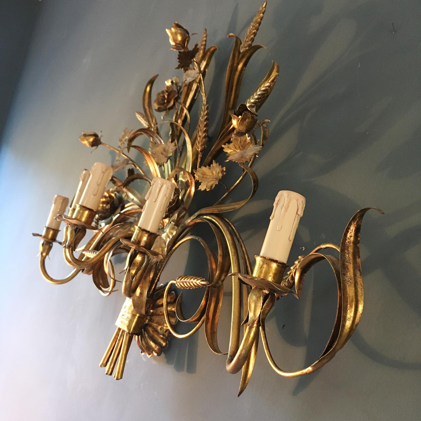 S.Salvadori Large Gilt Wall Sconce, circa 1950 In Good Condition In Hastings, GB