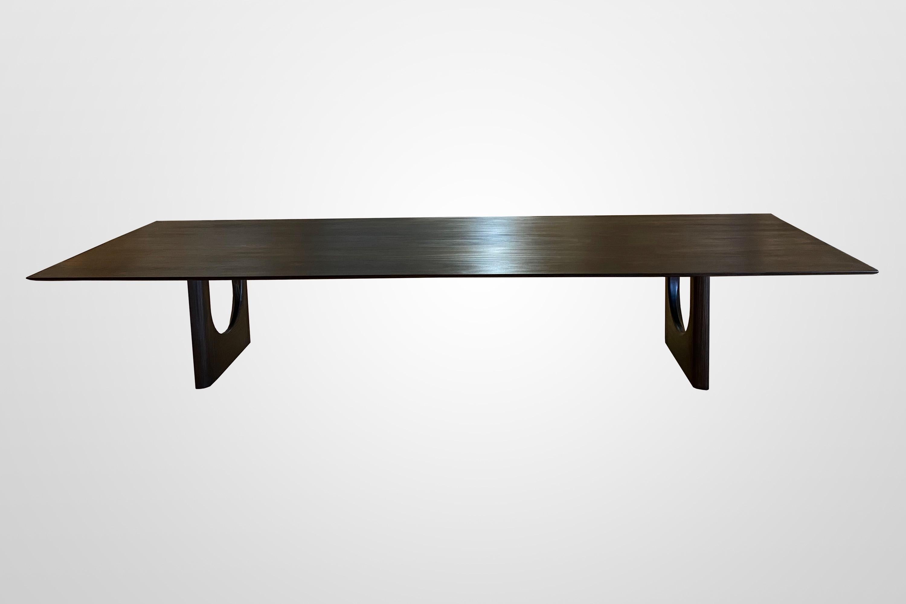 Ssang Biep (ㅃ) Dining Table  For Sale 3