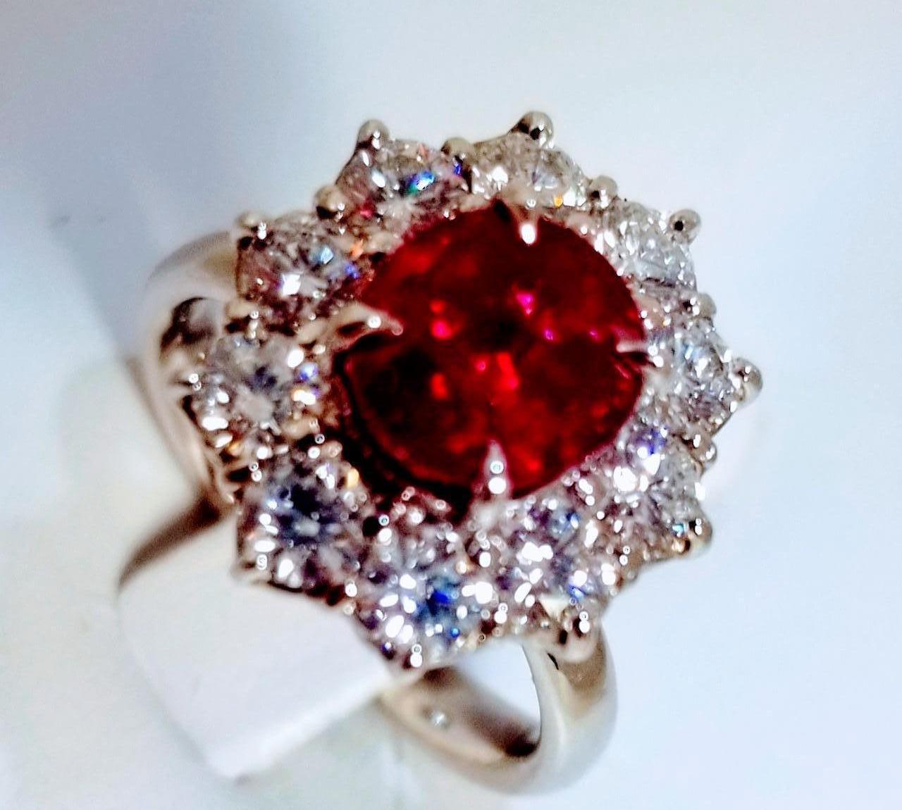 SSEF CERT PIGEON RED 2.50Ct Unheated Clean Burma Mogok Ruby Diamond Ring   For Sale 3