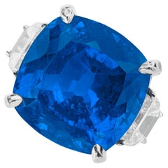 Certificato SSEF da 11.68 carati. Anello con zaffiro blu non riscaldato di Ceylon