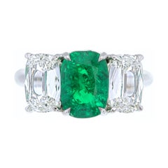 SSEF Certified 2.27 Carat No Oil Colombian Emerald and Diamond Three-Stone Ring