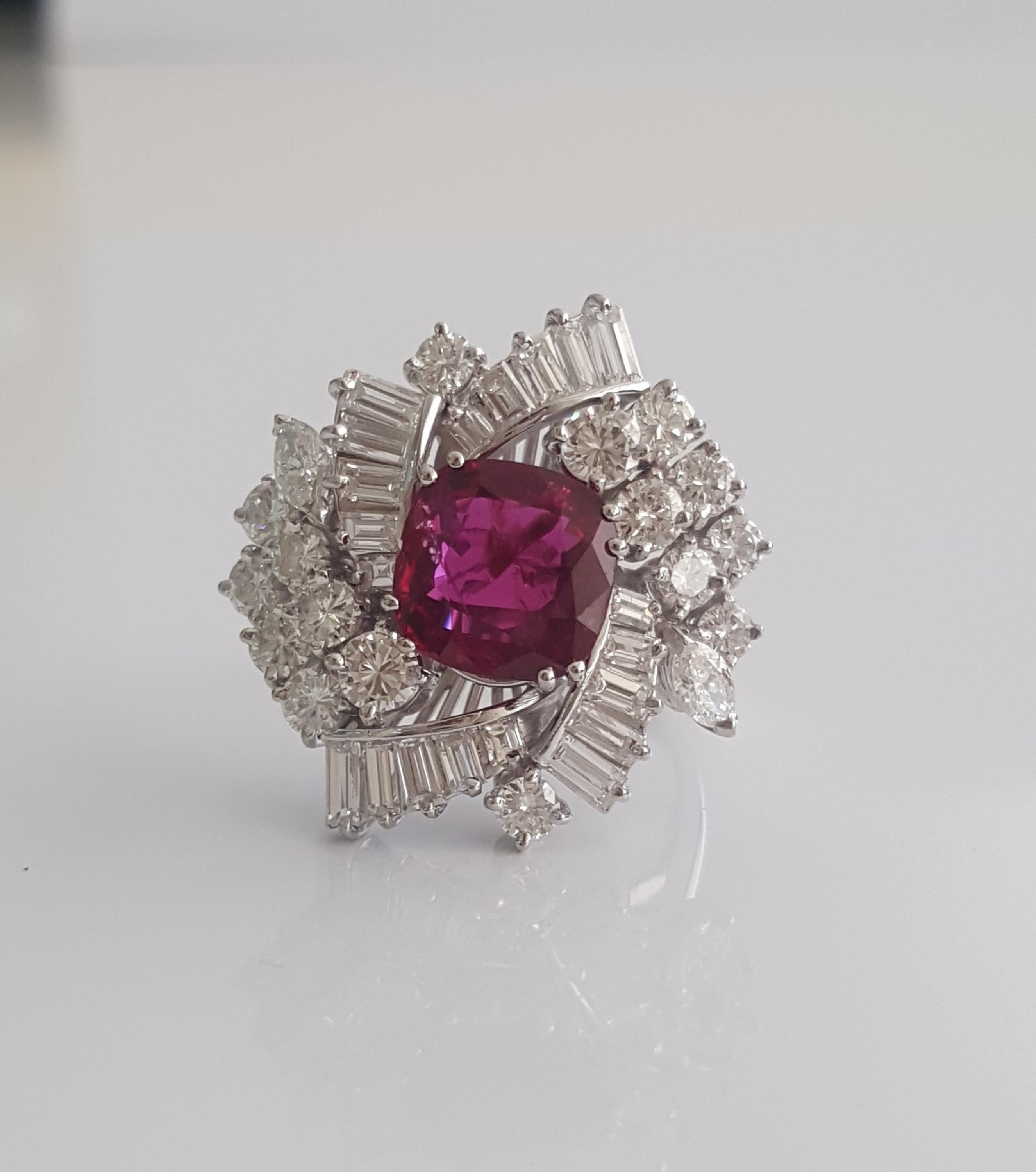 Contemporary SSEF Certified 2.50 Carat Cushion Natural Ruby ‘Heat’ and White Diamond Ring For Sale