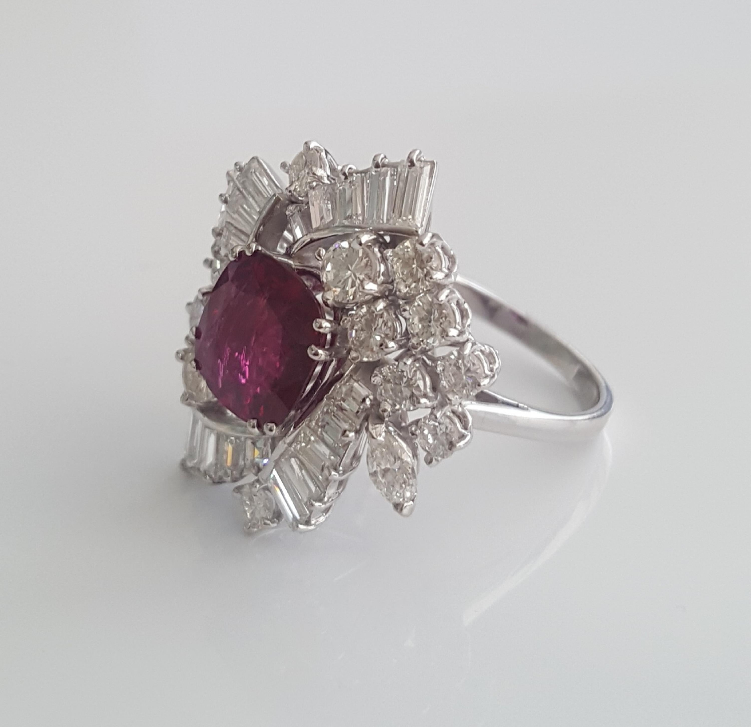 SSEF Certified 2.50 Carat Cushion Natural Ruby ‘Heat’ and White Diamond Ring For Sale 3