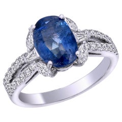 SSEF Certified 2.51 Carat Kashmir Blue Sapphire No Heat Diamond Ring in 18K Gold