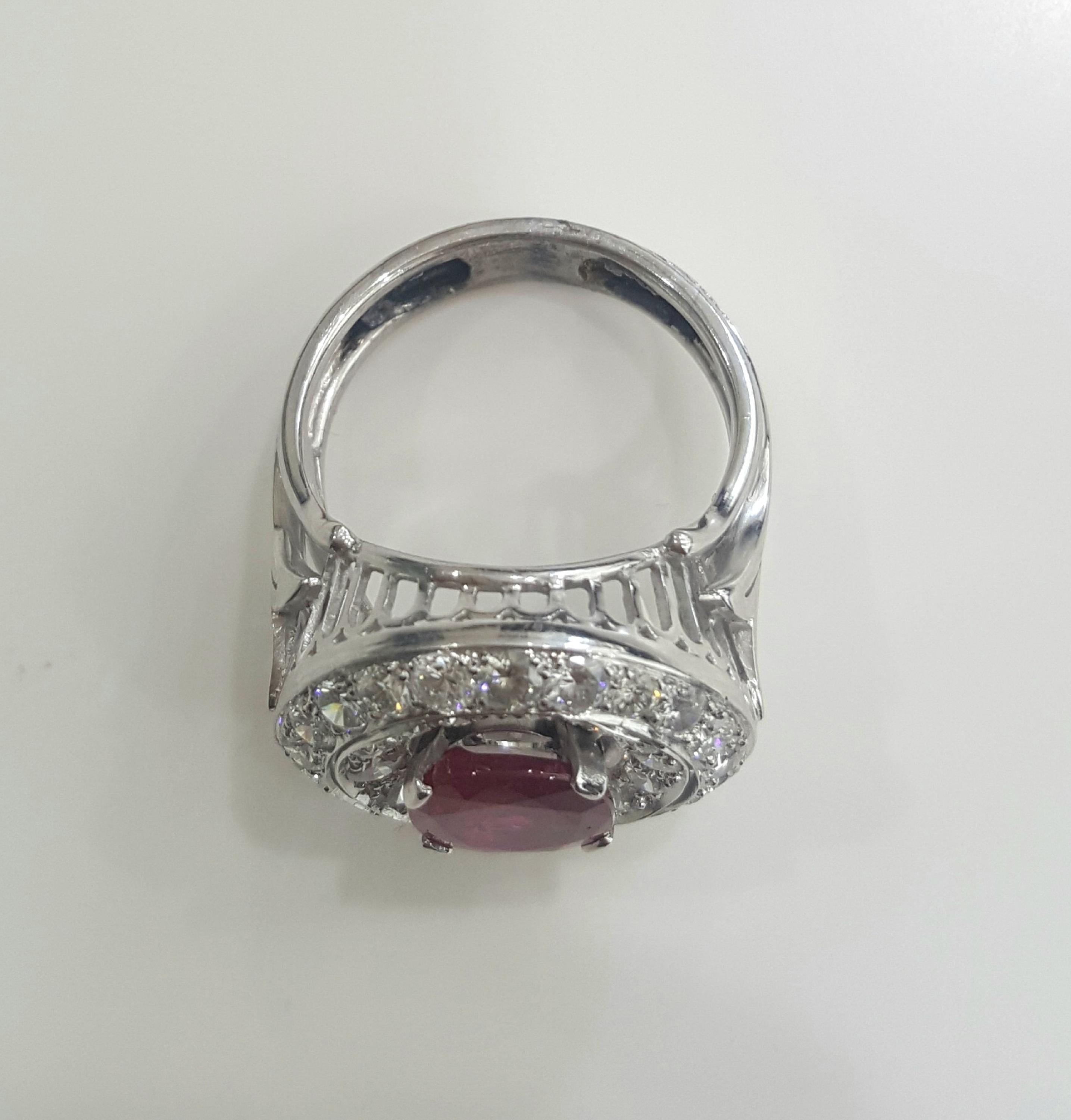 SSEF Certified 3.20 Carat Oval Purplish Red Ruby Burma No Heat And Diamond Ring For Sale 3