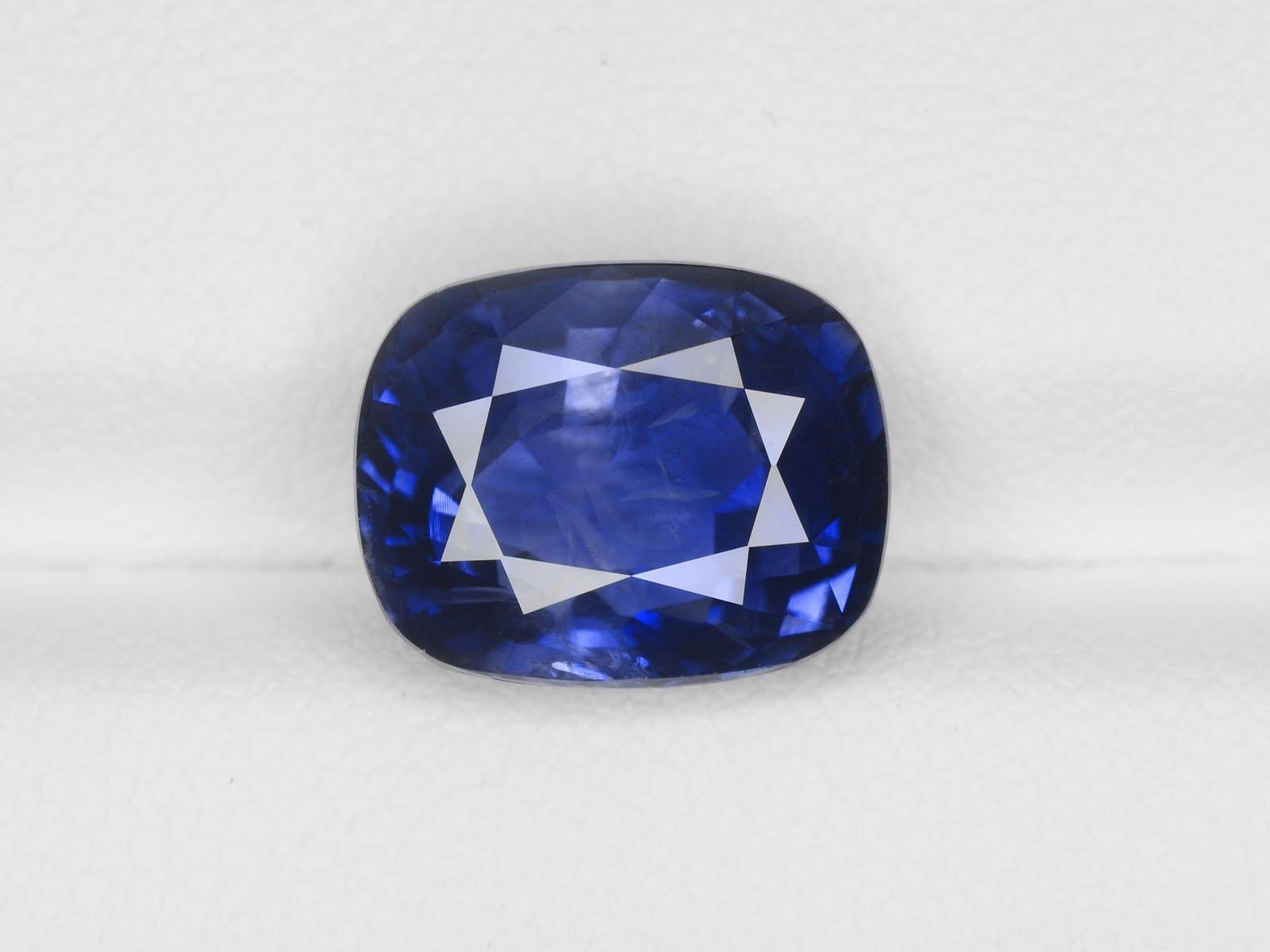 Cushion Cut SSEF Certified 4.17 Carat Cushion Vivid Blue No Heat Kashmir Sapphire Ring For Sale