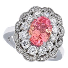 Bague en or blanc 18 carats, saphir 4,06 carats, sans chaleur Padparadscha certifiée SSEF