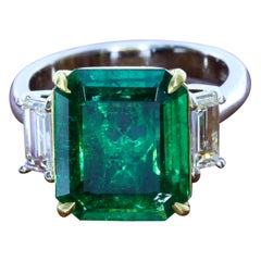 SSEF Certified 5.11 Carat Colombian Emerald Three-Stone Ring