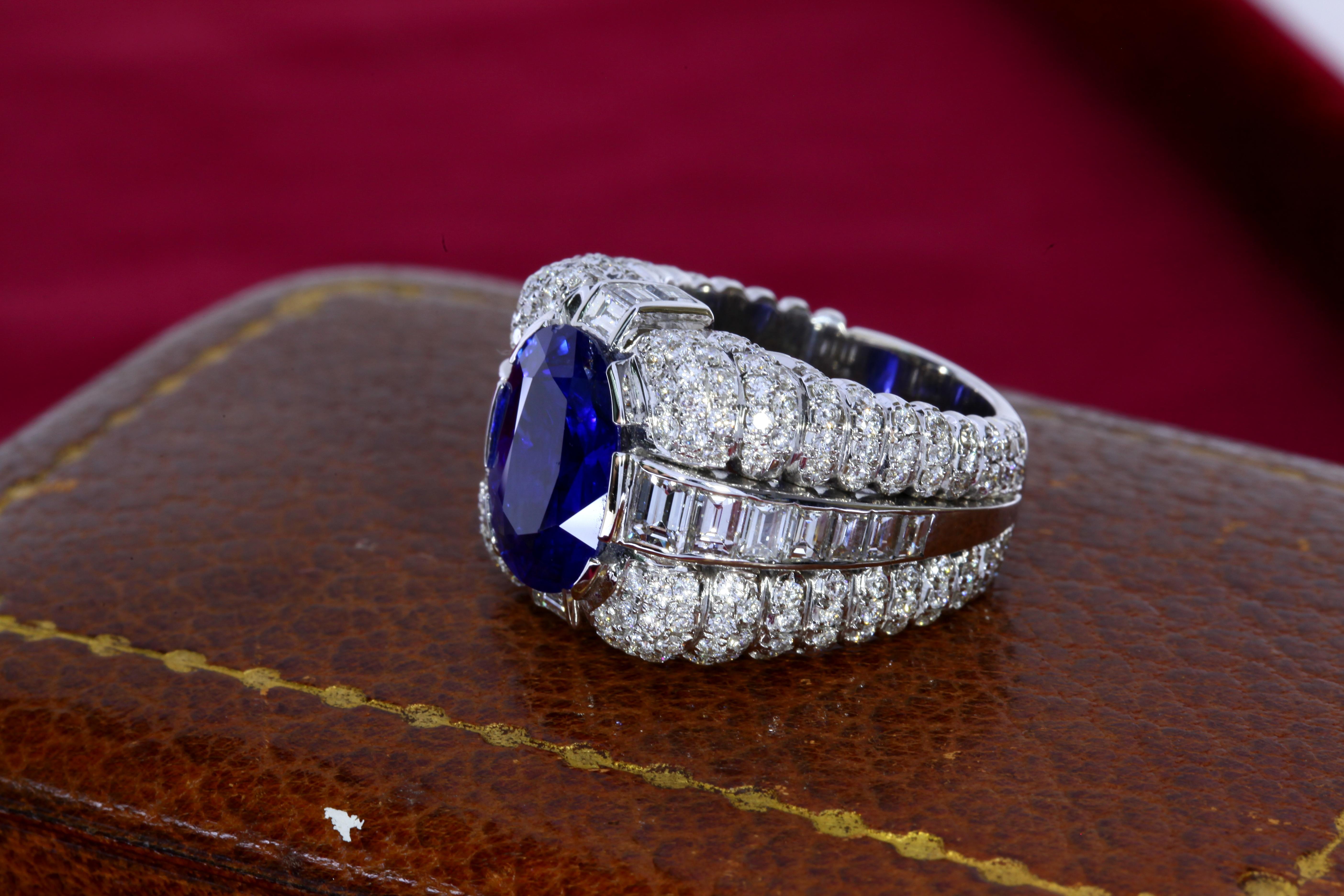 SSEF Certified 6.09 Carat Burmese Untreated Sapphire in a Diamond Ring For Sale 3
