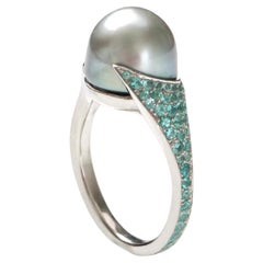 SSEF certified 8.198ct Light Gray Natural Pearl Ring With Paraiba Mellee
