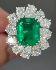 SSEF GRS Certified 4.14 Carat Colombian No Oil Emerald White Diamond Gold Ring